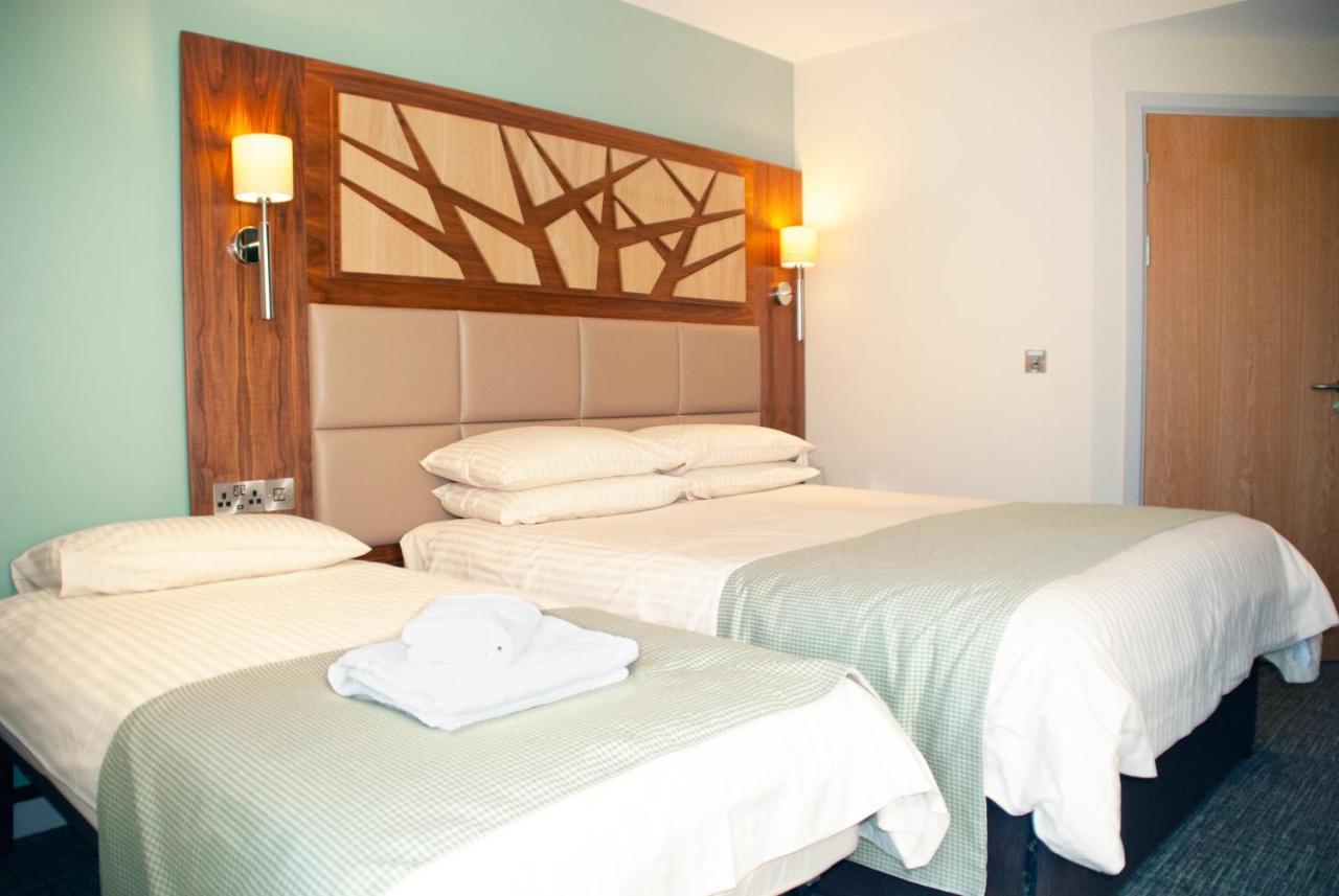Drimsynie Estate Hotel Лохгойлхед Екстериор снимка